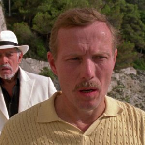 Reflection in a Dead Diamond: Fabio Testi in una foto