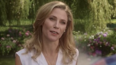 Julie Bowen Happy Gilmore 2