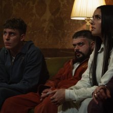Dedalus: Luka Zunik con Francesco Russo e Matilde Gioli, Giulio Beranek in una scena