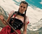 Mad Heidi stasera su Rai 4, trama e cast dell'horror comedy ispirata al personaggio creati da Johanna Spyri