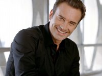Julian McMahon, star di Nip/Tuck e Streghe, è morto a 56 anni