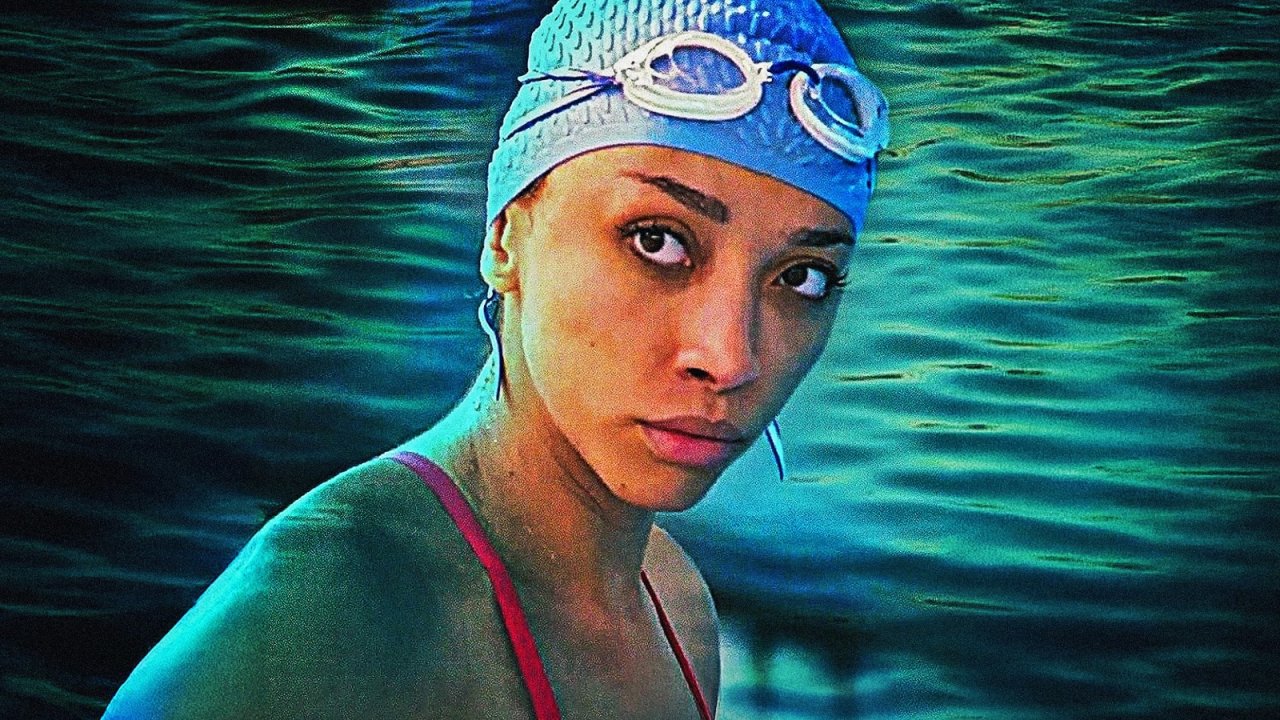 Un'immagine promozionale di Nuotando nella follia