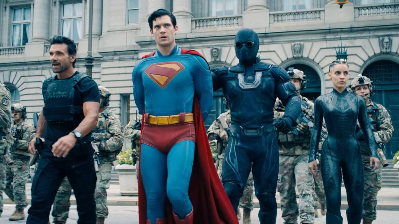 Superman in una scena