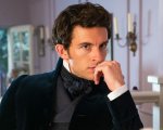 Jonathan Bailey ammette: 'Bridgerton non mi ha insegnato nulla dell'amore'
