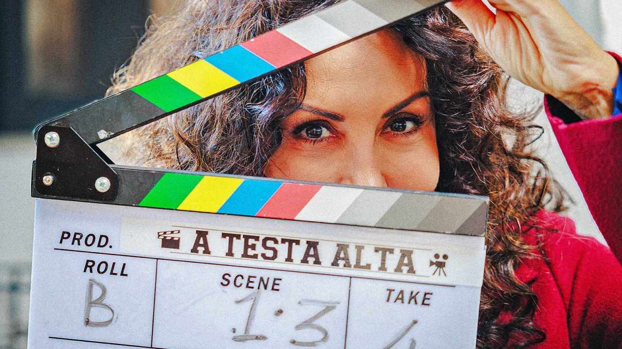 Sabrina Ferilli in A testa alta