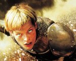 Giovanna d'Arco, primi dettagli sul biopic di Baz Luhrmann: estasi religiosa, dramma politico e intimità