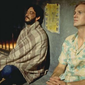 Il bacio della donna ragno: un'immagine di Raul Julia e William Hurt