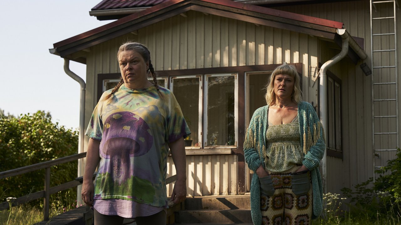 Le due protagoniste di 100 litri di birra