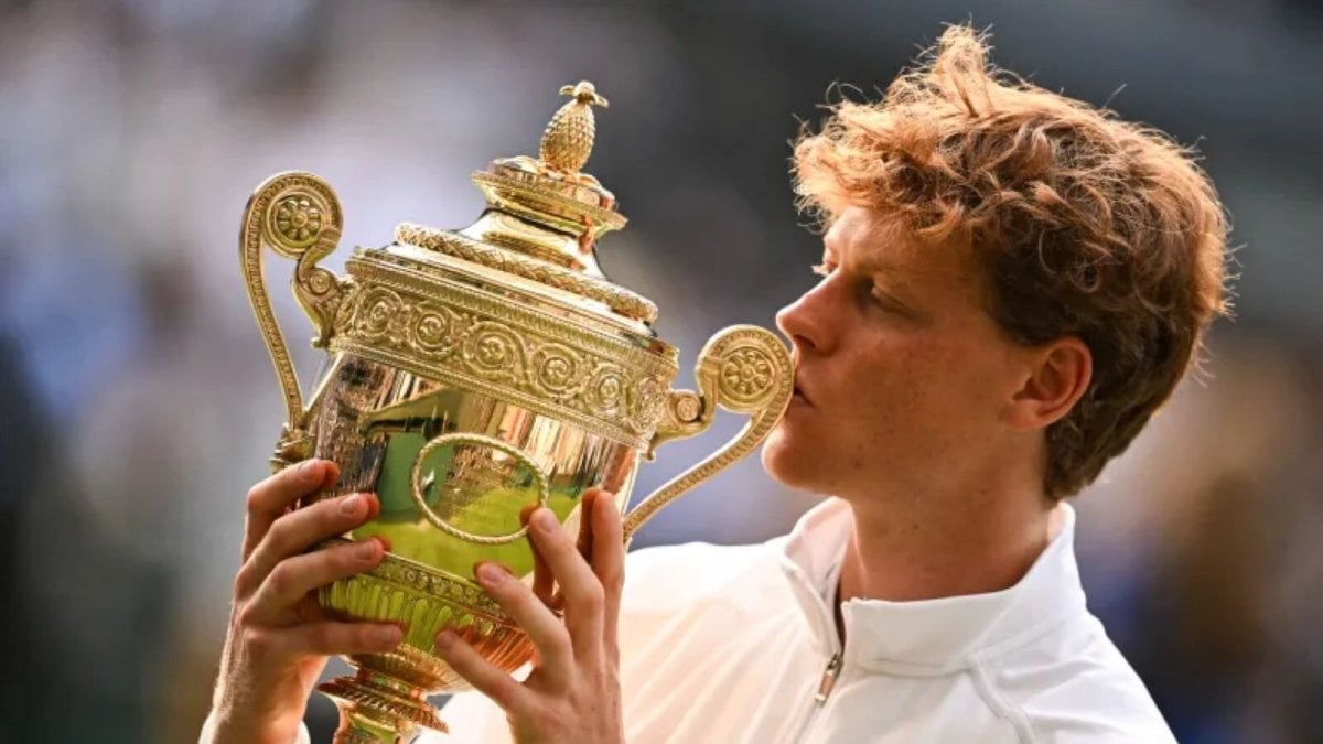 Ascolti TV 13 luglio, Sinner da record su TV8: la finale di Wimbledon vola oltre ogni aspettativa