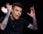 Fedez chiama in diretta a La Zanzara e usa parole pesanti contro l'ecologista: 'Rompico***oni, solo retorica''