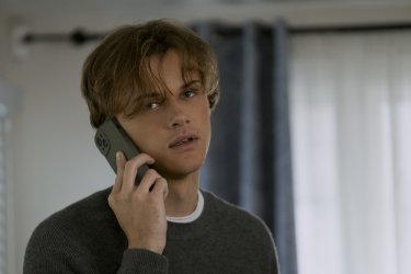 L Estate Nei Tuoi Occhi Christopher Briney Sequenza Terza Stagione Serie Tv Prime Video
