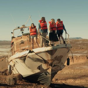 Survive: una scena del film