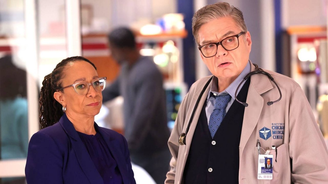 Un'immagine dalla prima puntata di Chicago Med 10
