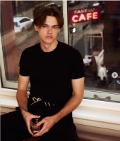 Locandina di Christopher Briney