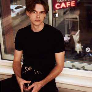 Locandina di Christopher Briney