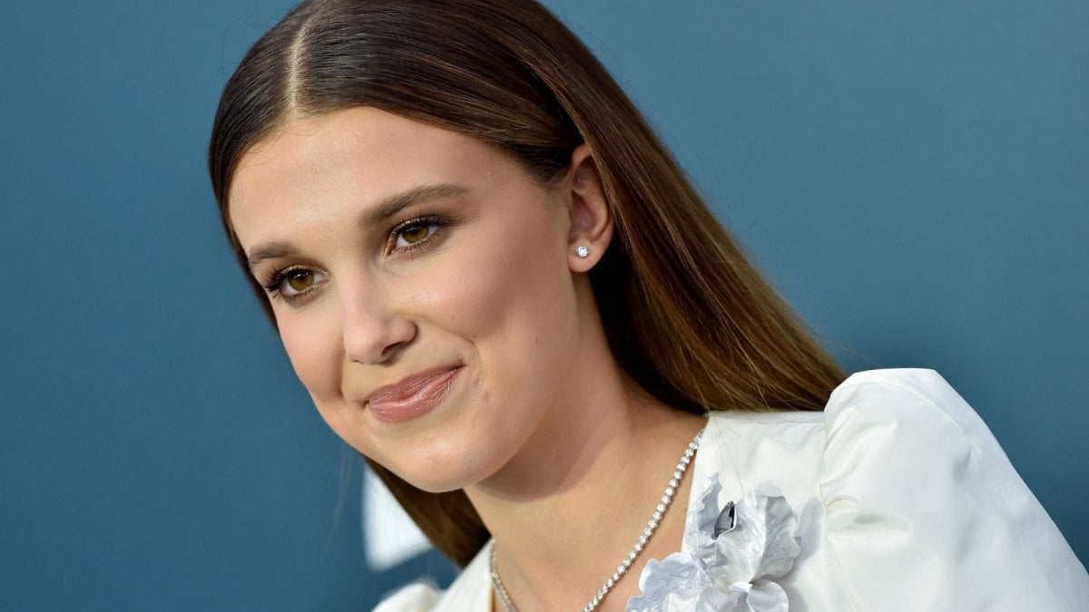 Millie Bobby Brown, dopo Stranger Things ancora protagonista su Netflix con una nuova commedia romantica Millie Bobby Brown, dopo Stranger Things ancora protagonista su Netflix con una nuova commedia romantica