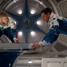 I Fantastici 4: Gli inizi, Joseph Quinn e Pedro Pascal in una scena