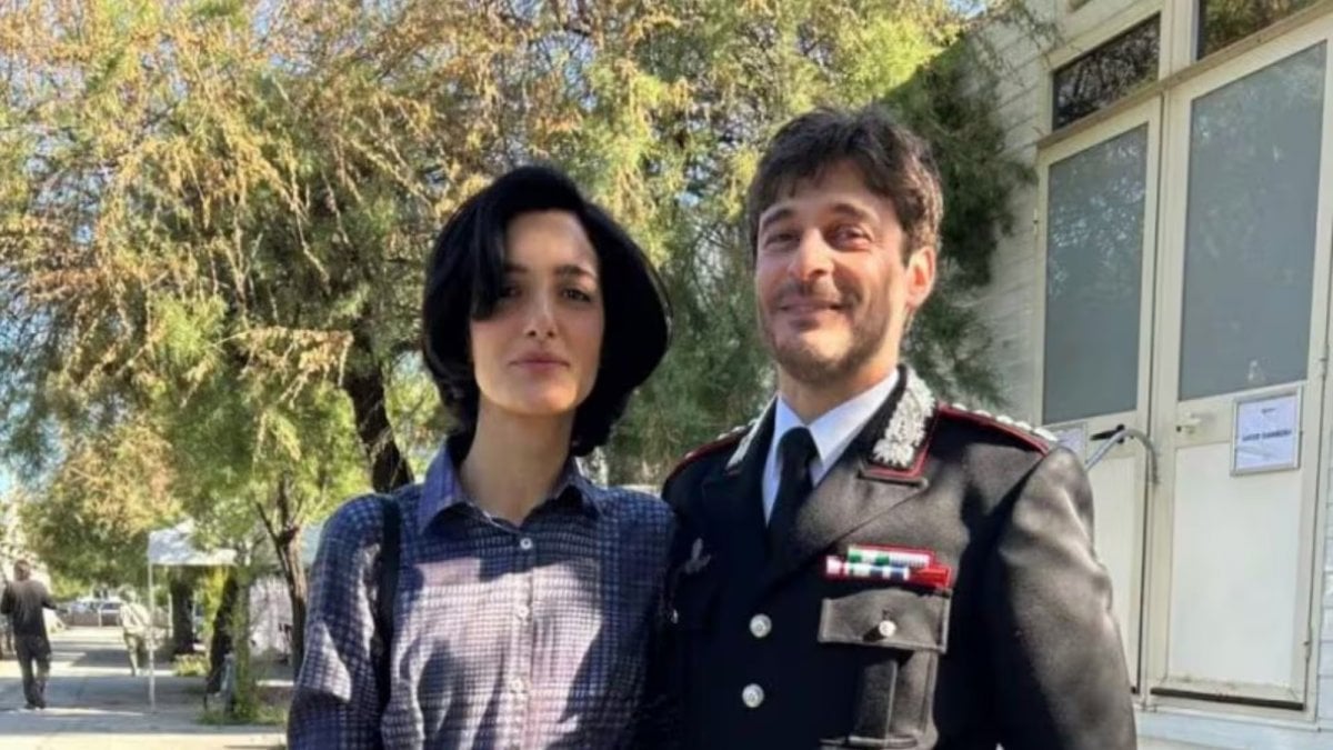 Lino Guanciale e Levante nella prima foto de L
