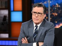 Late Show con Stephen Colbert cancellato: le reazioni di Rachel Zegler, Adam Scott e altre star