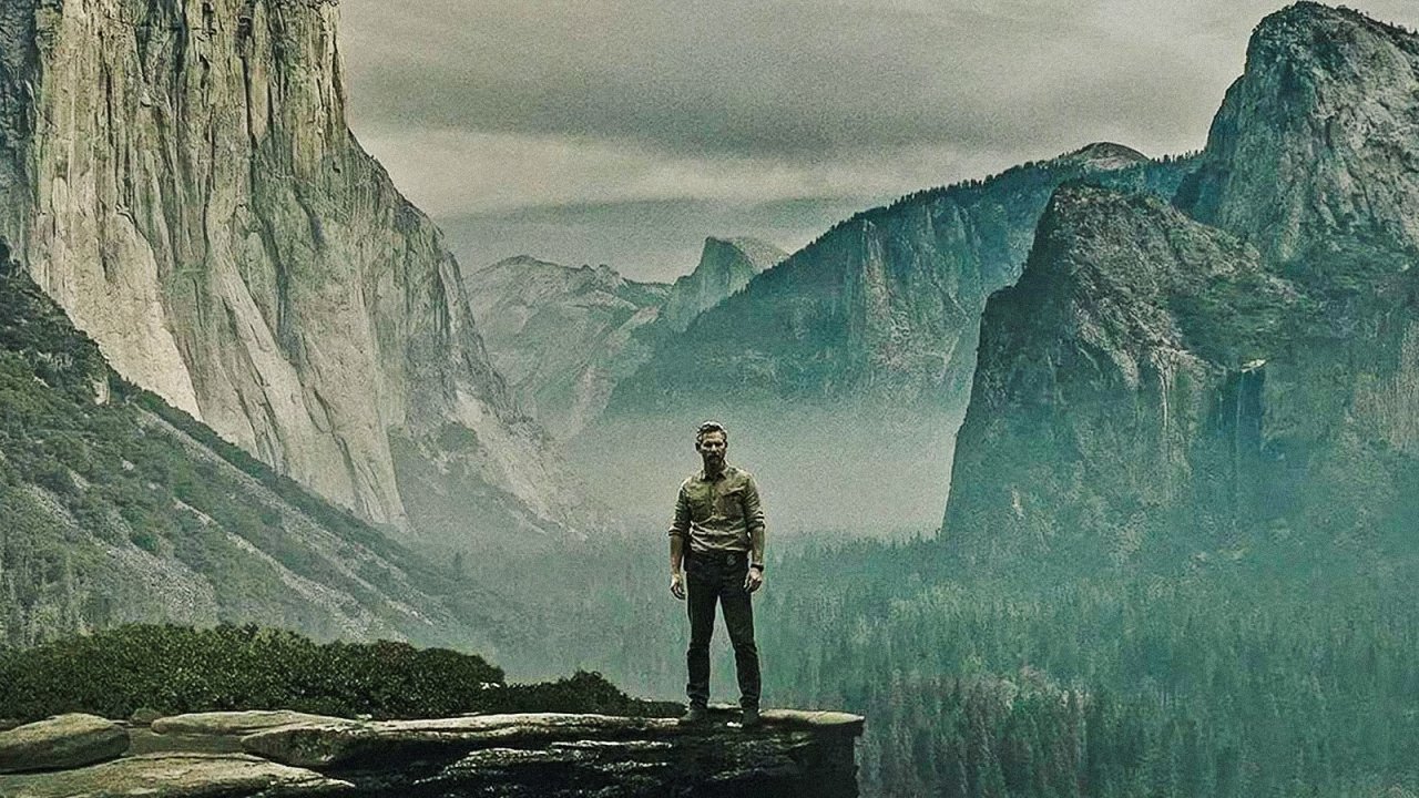 Eric Bana e Lily Santiago