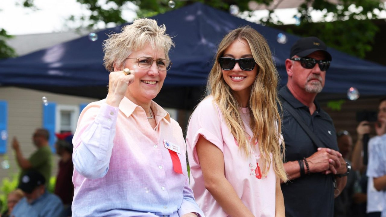 sydney sweeney, christy martin