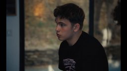 Enzo - Trailer italiano dell'ultimo film di Laurent Cantet diretto da Robin Campillo con Pierfrancesco Favino