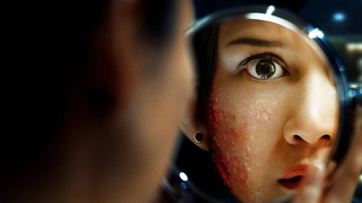 A Normal Woman, recensione: un horror che prova inutilmente a mascherare la propria prevedibilità A Normal Woman, recensione: un horror che prova inutilmente a mascherare la propria prevedibilità
