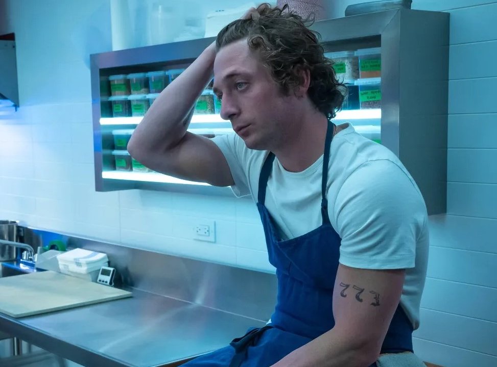 Jeremy Allen White in una scena di The Bear