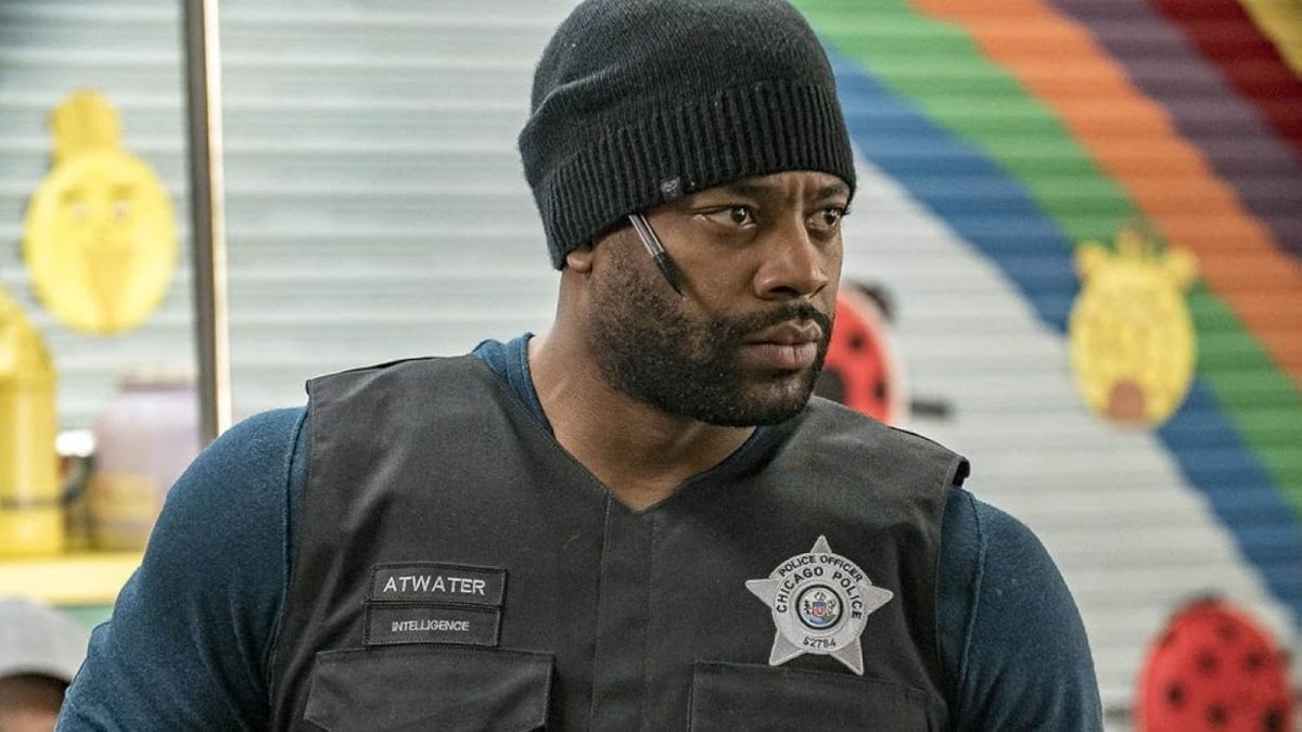 chicago pd 12 stasera su italia 1 trama e cast delle puntate del 28 luglio