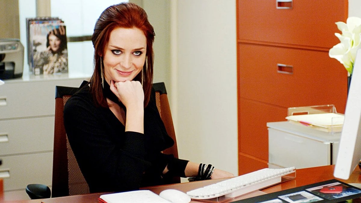 Il Diavolo veste Prada 2: il ritorno di Emily Blunt nelle nuove foto dal set Il Diavolo veste Prada 2: il ritorno di Emily Blunt nelle nuove foto dal set