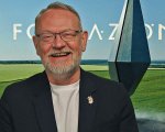 Fondazione 3, intervista a Jared Harris: 'Le religioni servono per credere nei totem. Il potere? Corrompe'
