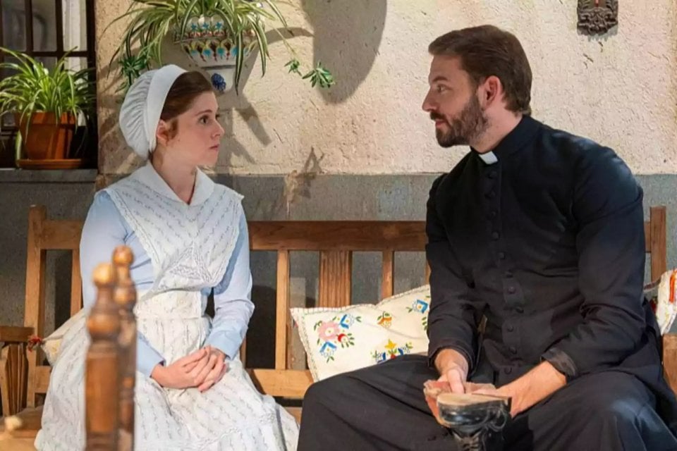 La Promesa Maria Padre Samuel