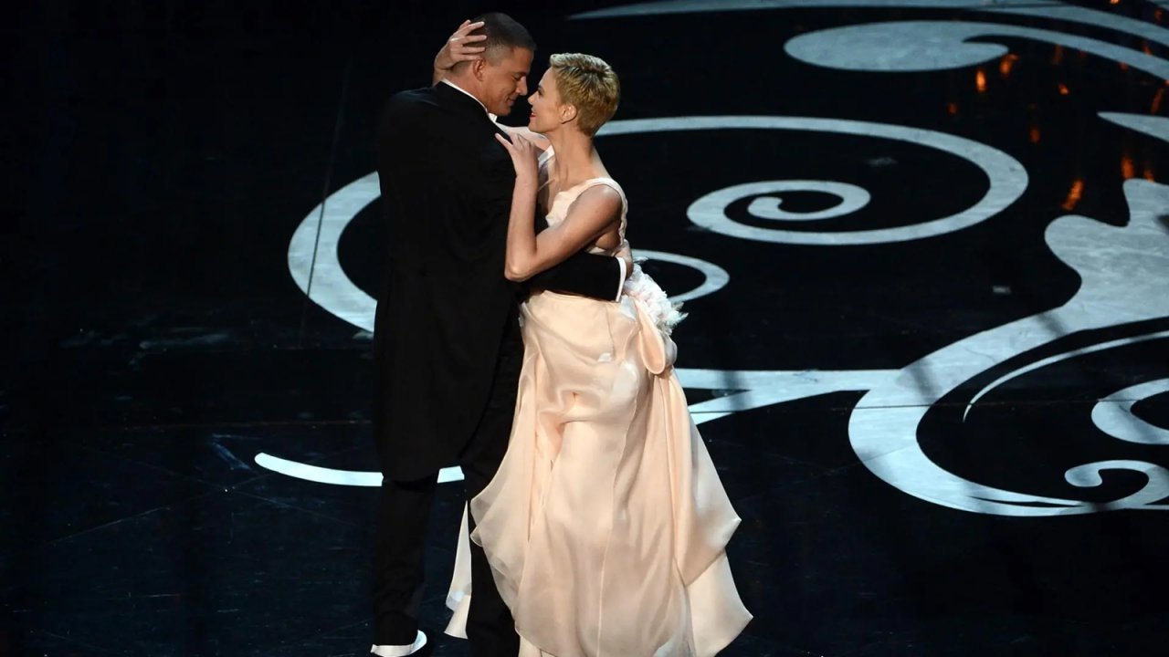 Una foto di Theron e Tatum