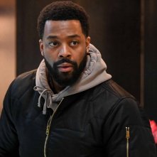 LaRoyce Hawkins interpreta l'Agente Kevin Atwater