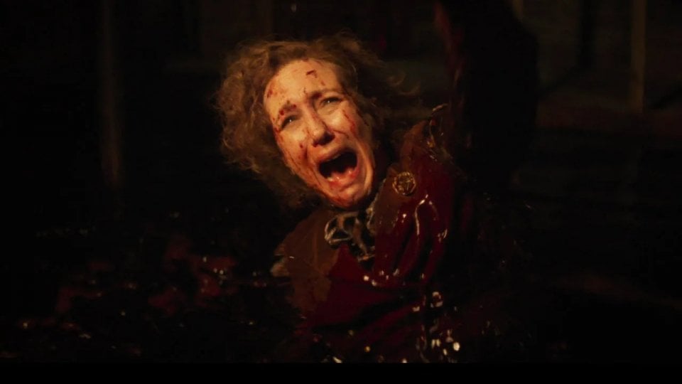 The Conjuring Il Rito Finale  Vera Farmiga Scena Tensione