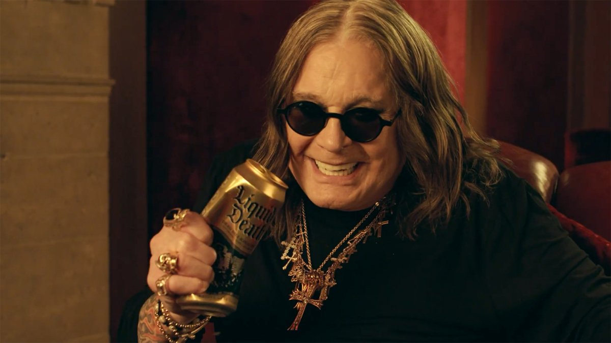 ozzy osbourne la figlia rilascia ufficialmente la causa di morte del principe delle tenebre