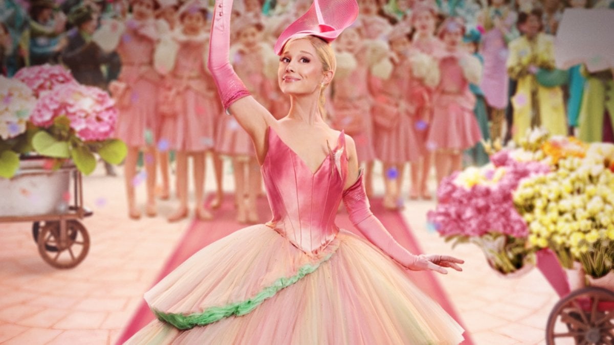 wicked for good ariana grande e cynthia erivo sono di nuovo glinda ed elphaba nel video dietro le quinte