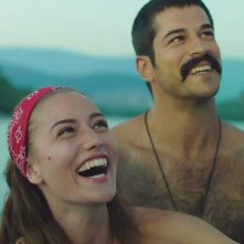 Un amore come te: Fahriye Evcen Özçivit, Burak Özçivit