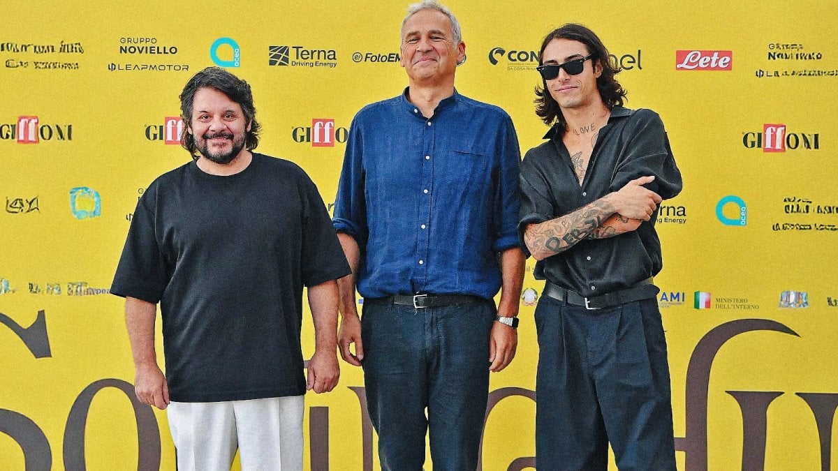 tutta colpa del rock lillo e naska raccontano una commedia tra risate sogni infranti ed egoismo