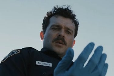 Alden Ehrenreich Weapons