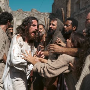 Il Vangelo di Giuda: Vincenzo Galluzzo in una scena concitata