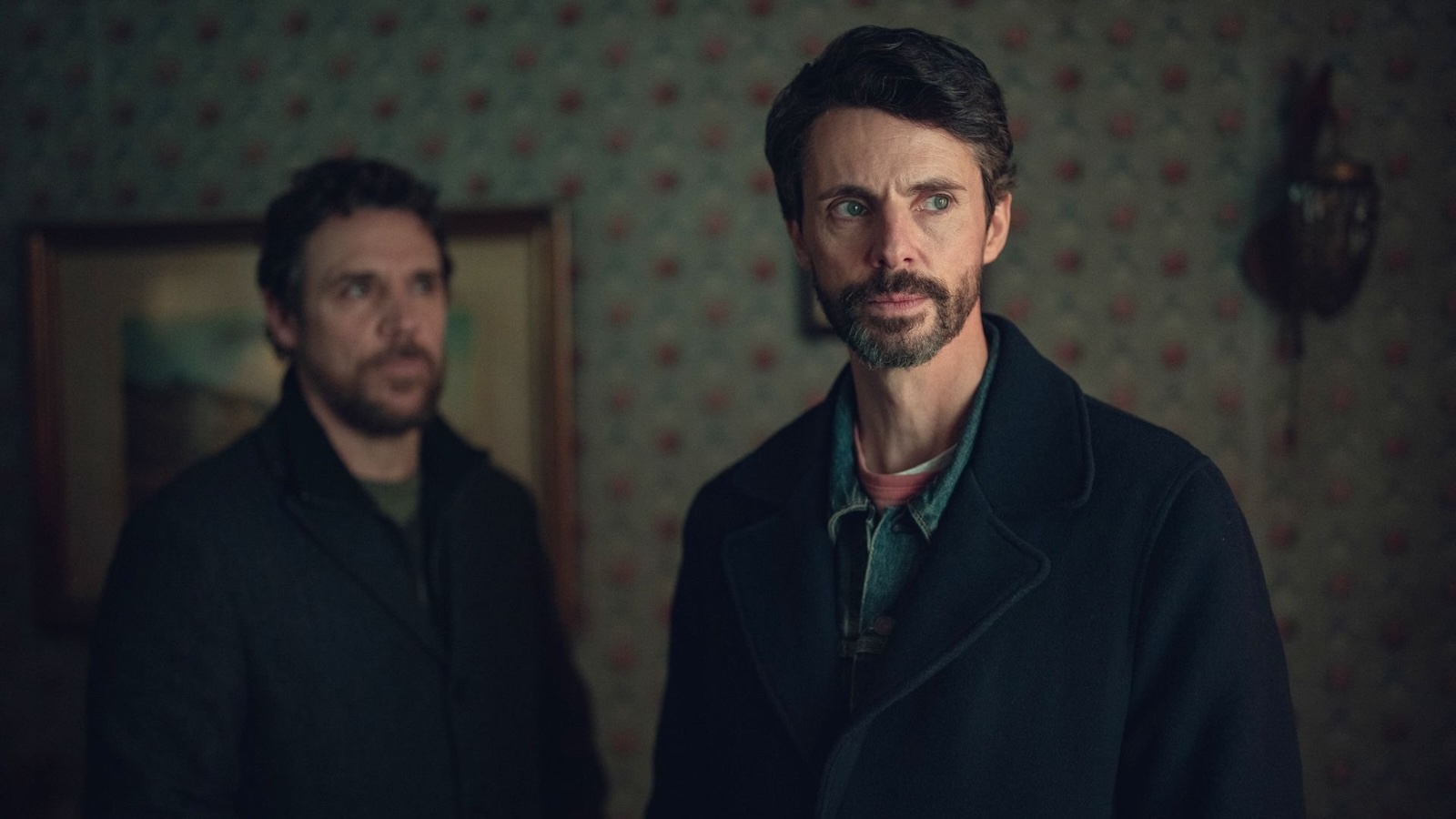 Dept Q: Matthew Goode in una scena