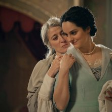 Duse: Valeria Bruni Tedeschi, Noémie Merlant in una foto