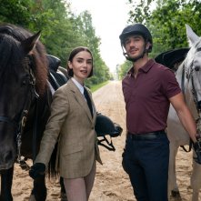 Emily in Paris: una foto di Lily Collins ed Eugenio Franceschini