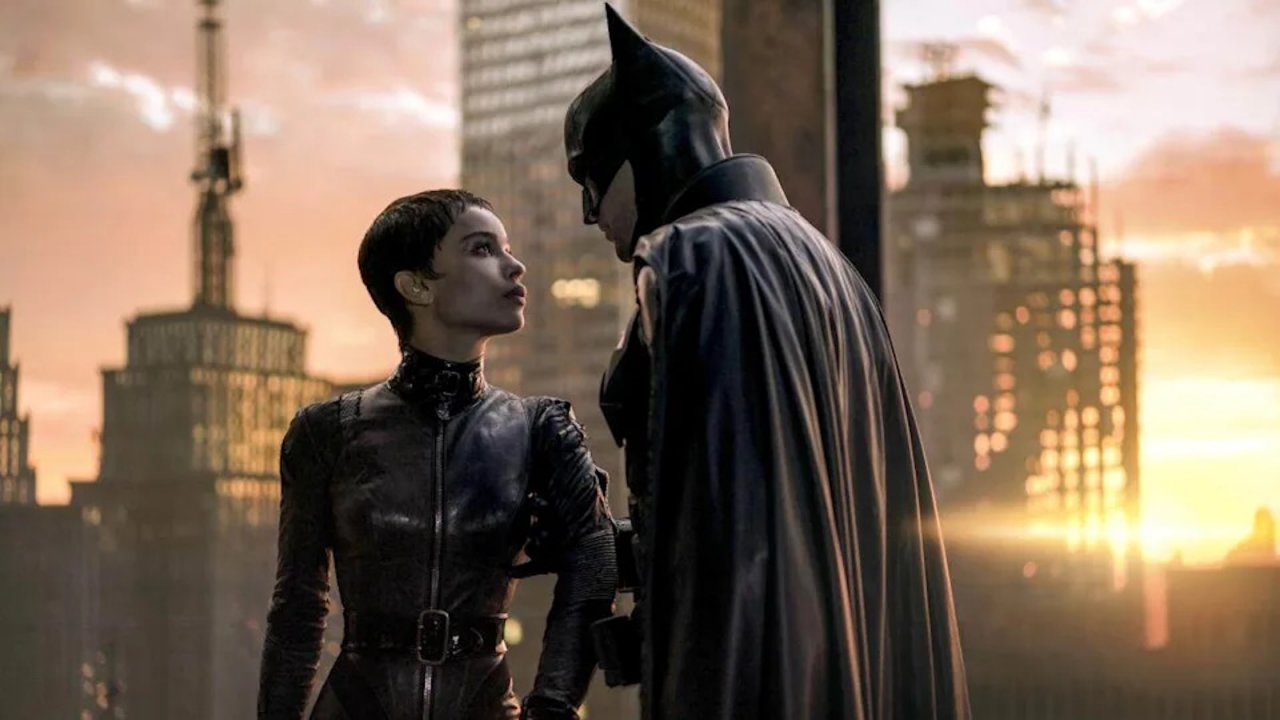 The Batman: Zoë Kravitz e Robert Pattinson in una scena