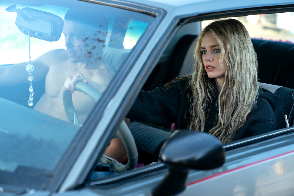 eenie meanie recensione uno svogliato heist movie con samara weaving