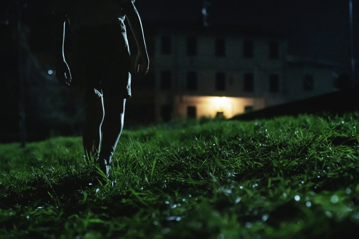 Il Mostro su Netflix: Stefano Sollima, tra fedeltà e rispetto per le vittime Il Mostro su Netflix: Stefano Sollima, tra fedeltà e rispetto per le vittime