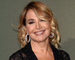Barbara D'Urso a Ballando con le stelle pagata da Milly Carlucci? L'indiscrezione sul cachet