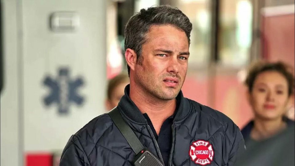 Taylor Kinney Kelly Severide