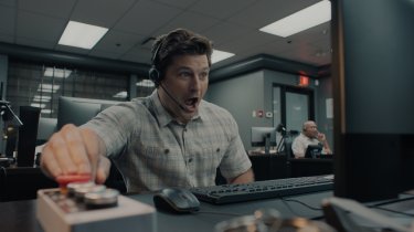 Upload Kevin Bigley Scena Quarta Stagione Serie Tv Prime Video
